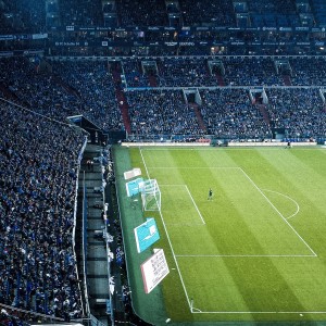 九游-抢篮板制胜：北京队在篮板争夺中占据上风，稳住局势，北京最近篮球比赛