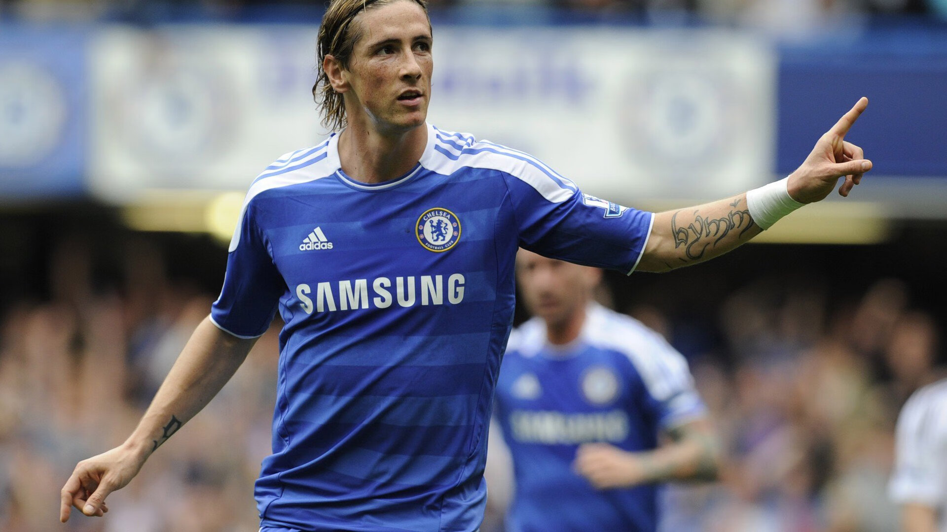 德甲:拜仁轮换阵容3-0击败勒沃库森,积分持续领先,拜仁 德甲